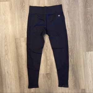 Forever 21 black leggings